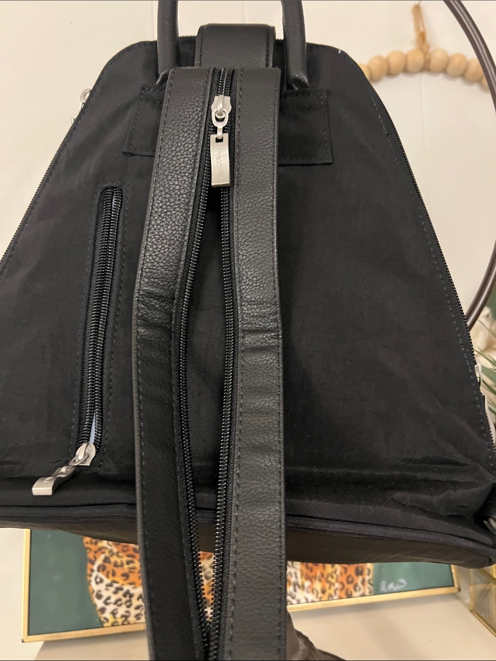 Baggallini Black Zipper Sling Backpack with RFID wallet - Picture 5 of 8
